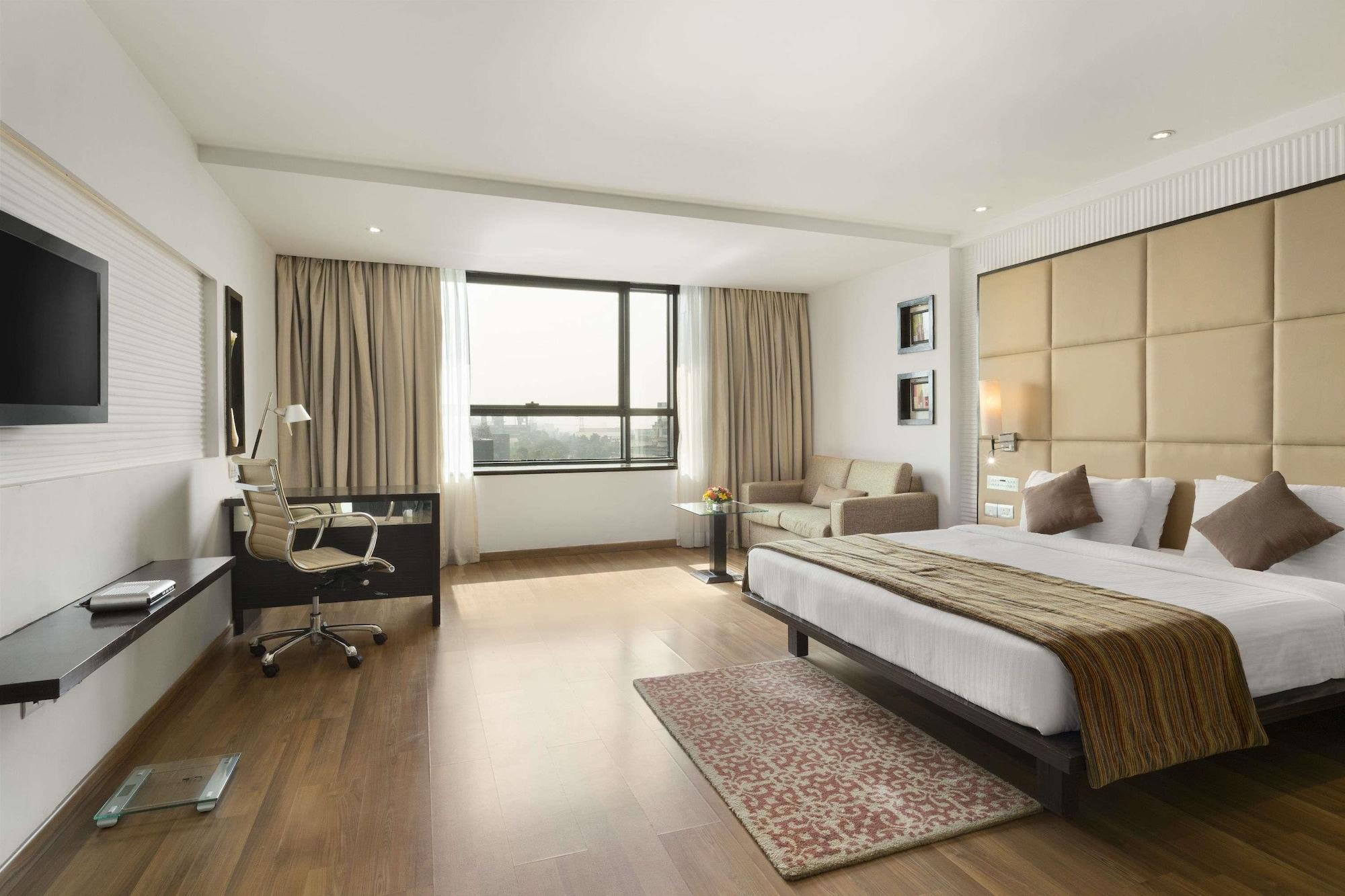 Hotel Ramada By Wyndham Nová Bombaj Exteriér fotografie